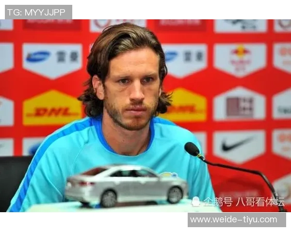 卡拉格强调分析师应尊重前球员经验与观点的价值